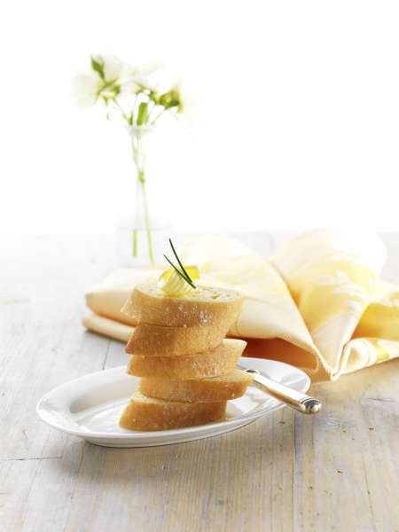 Gluten-free baguette for baking crispy fresh in 10 minutes