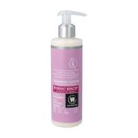 Urtekram Cleansing Milk without alcohol with Nordic birch extract Urtekram Cleansing Milk without alcohol with Nordic birch extract