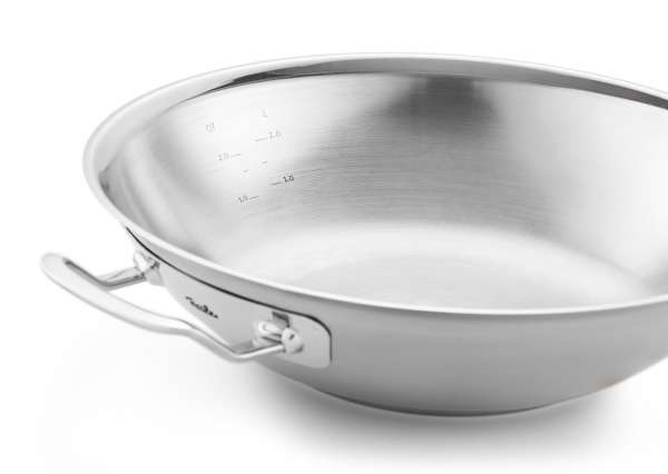 Fissler OPC stainless steel wok with metal lid