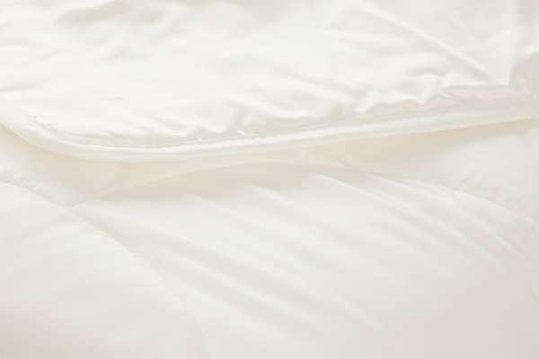 Wild Silk Duvet Summer: Pure Silk Light Summer Duvet