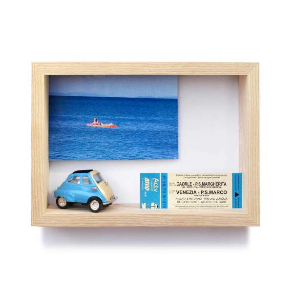 Side by Side picture frame for postcards & to complete with decoration