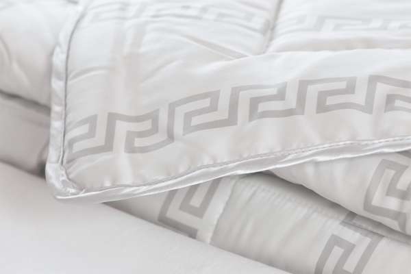 Hefel Travel Duvet and Comforter - Made from Luxury Tencel