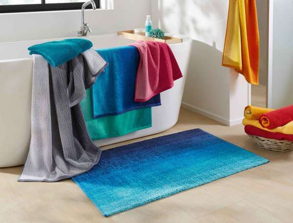 Design bathroom carpet pleasantly soft - Attractive colour gradient optics