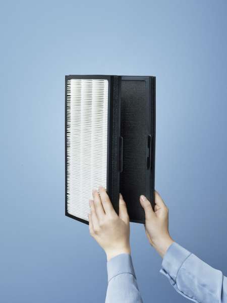 Blueair Pro M air purifier against fine dust, pollen & gases