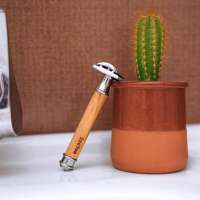 Preview: EcoYou shaver olive wood wooden handle - for plastic free bathroom Preview: EcoYou shaver olive wood wooden handle - for plastic free bathroom