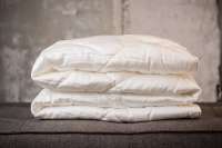 Preview: Lightweight Tencel summer duvet with lyocell cover and filling Preview: Lightweight Tencel summer duvet with lyocell cover and filling