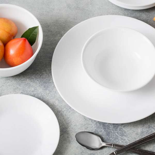 Small plate white with wave edge