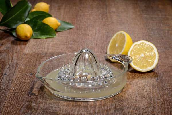 Juicer made of glass