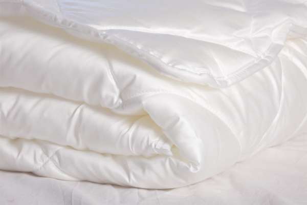 Lightweight Tencel summer duvet with lyocell cover and filling