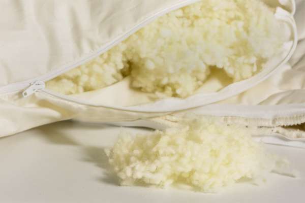 PureNature sheep's wool pillow with elastic filling made of virgin sheep's wool