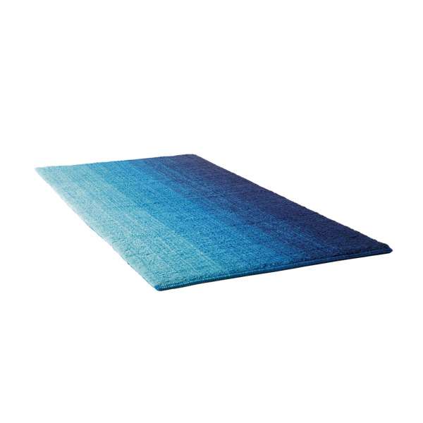 Design bathroom carpet pleasantly soft - Attractive colour gradient optics