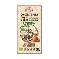 Almond chocolate from organic production by Chocolates Solé